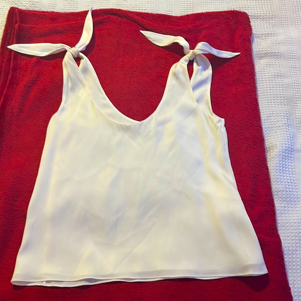 95% silk Intermix top